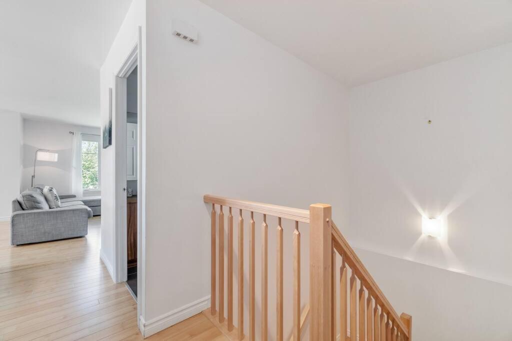 Initial - Koala - Mont-Sainte-Anne Appartement Beaupré Buitenkant foto