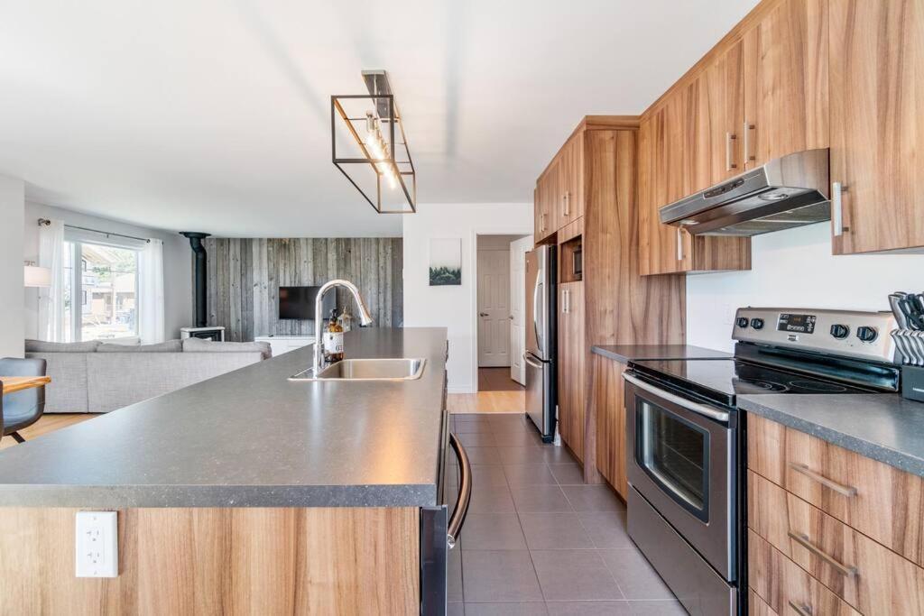 Initial - Koala - Mont-Sainte-Anne Appartement Beaupré Buitenkant foto